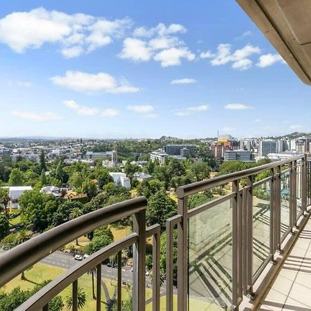 Bright One Bedroom Beauty With Balcony And Unbeatable Views Auckland Ngoại thất bức ảnh