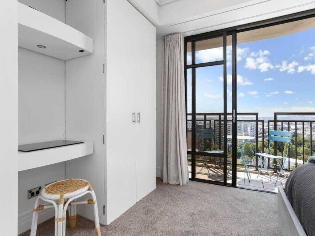 Bright One Bedroom Beauty With Balcony And Unbeatable Views Auckland Ngoại thất bức ảnh