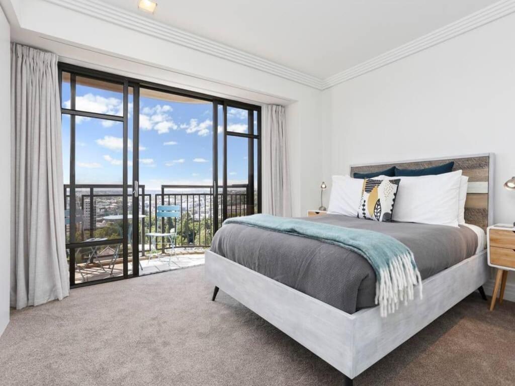 Bright One Bedroom Beauty With Balcony And Unbeatable Views Auckland Ngoại thất bức ảnh